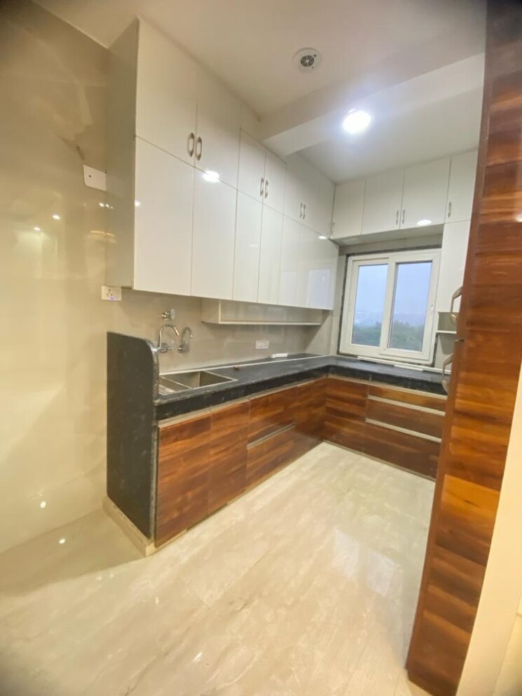 Kitchen, sector 23 dwarka 3 Bedroom 900 Sq.Ft. Builder Floor In Sector 23 Dwarka Delhi 8737684