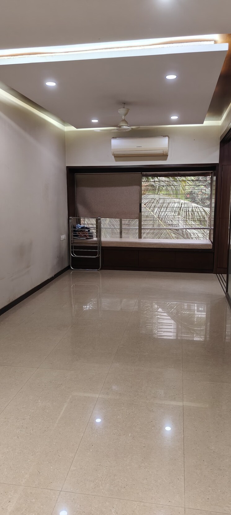 Room, oshiwara-mhada 2 Bedroom 1100 Sq.Ft. Apartment In Andheri West Mumbai 8737818