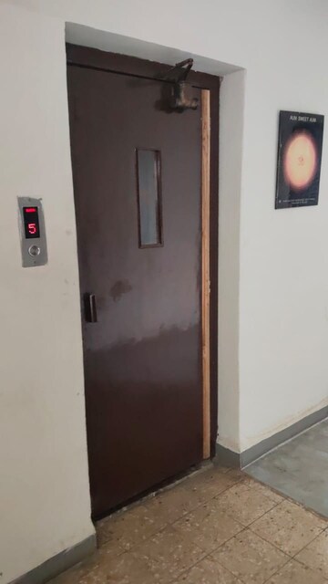 Furnished Amenities in 2 BHK Apartment at Upper East 97, Malad East – for Sale