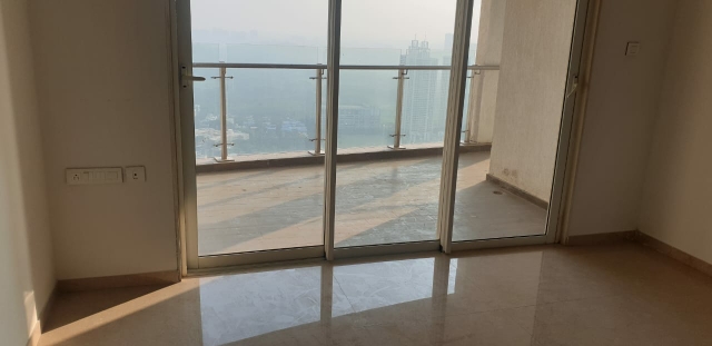 3 BHK Apartment For Rent in JP Decks
