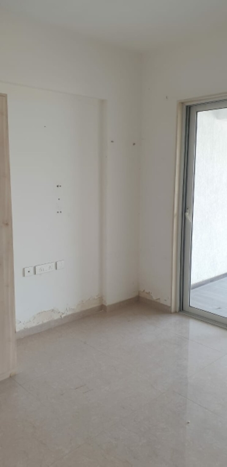 Room, jp-decks 3 Bedroom 2000 Sq.Ft. Apartment In Goregaon East Mumbai 8737955