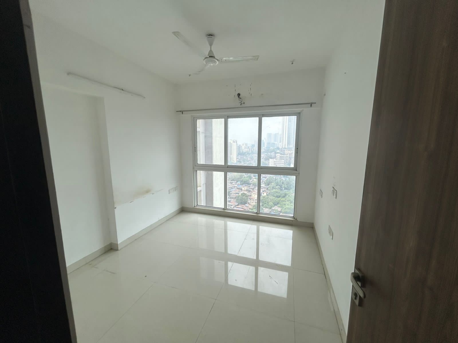 3 BHK 1011 Sq.Ft. Apartment in A And O F Residences Malad