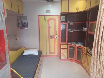 Team Area in 1 BHK Apartment at Poonam Nagar – for Rent