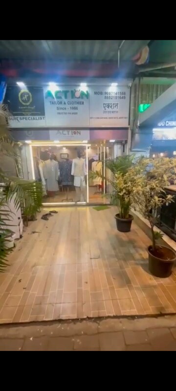  Shop For Rent in Andheri West