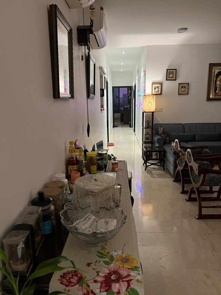 Master Bedroom, jp-decks 3 Bedroom 2000 Sq.Ft. Apartment In Goregaon East Mumbai 8738008