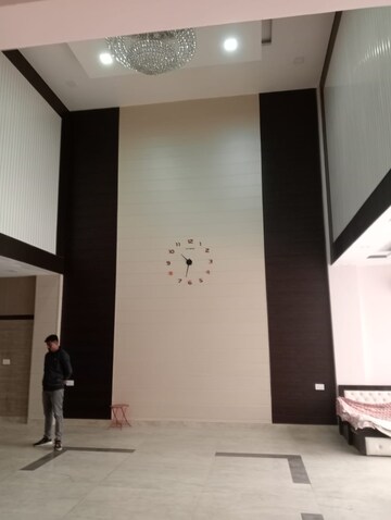 Room in 4 BHK Apartment at Kalpataru Jade Residences, Baner – for Sale