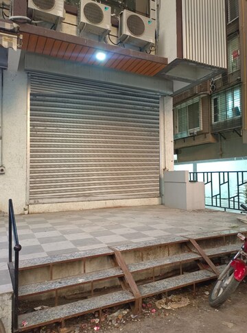  Shop For Rent in Goregaon West