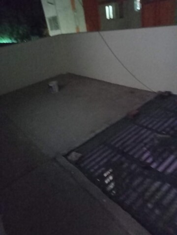 Furnished Amenities in 2 BHK Villa at Jankipuram – for Rent
