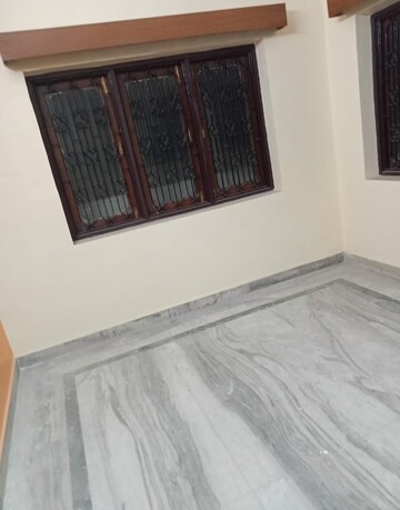 Bedroom in 2 BHK Villa at Jankipuram – for Rent
