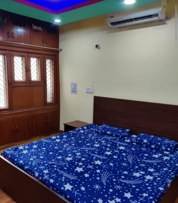 Bedroom in 1 BHK Villa at Aliganj – for Rent
