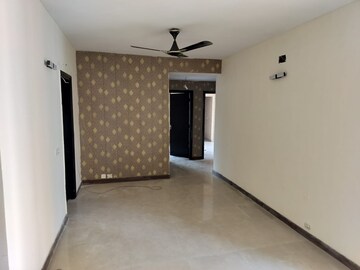 3.5 BHK Apartment For Rent in BPTP Park Grandeura, Sector 82