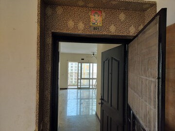 Building Lobby in 3.5 BHK Apartment at BPTP Park Grandeura, Sector 82 – for Rent