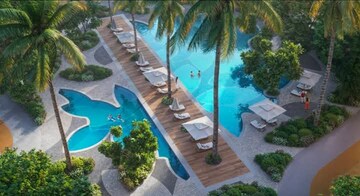Swimming Pool in 2 BHK Apartment at Prestige Southern Star, Akshayanagar – for Sale