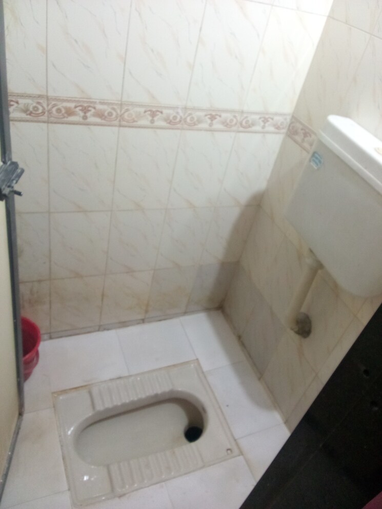 Attached Bathroom, goregaon west 1 Bedroom 490 Sq.Ft. Apartment In Goregaon West Mumbai 8738274