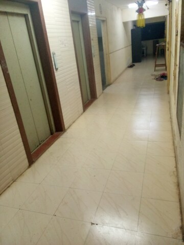  1 BHK Apartment at Goregaon West – for Rent