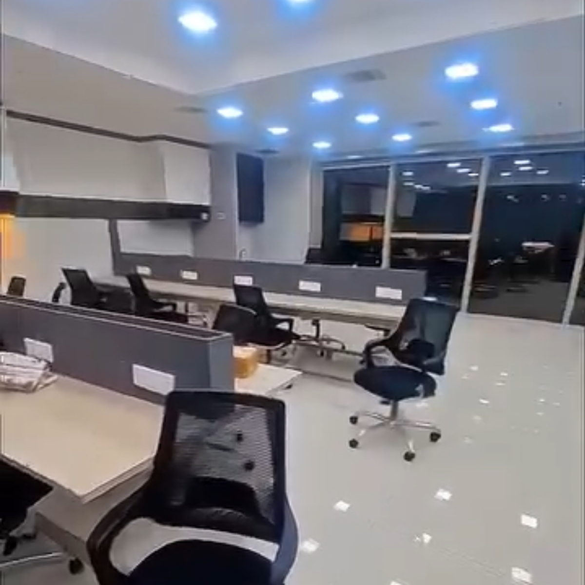 Office Space For Rent in Omkar The Summit Business Bay