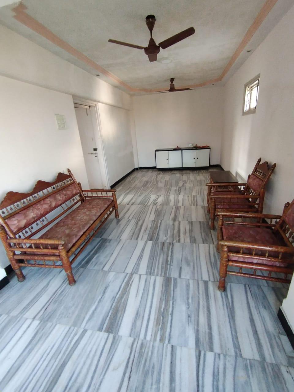 1 BHK Apartment For Sale in Gladhurst Apartment