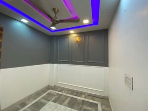 Room in 1.5 BHK Builder Floor at SA HOMES I, Uttam Nagar – for Sale