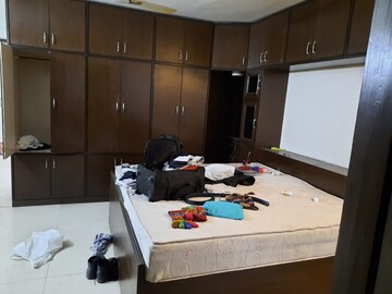 Bedroom in 2 BHK Builder Floor at Malviya Nagar – for Rent
