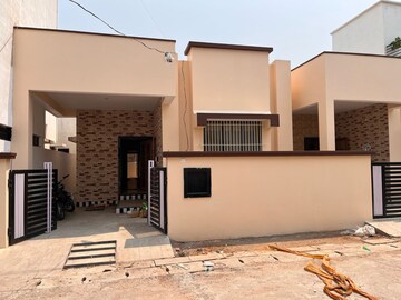 2 BHK Independent House For Rent in Mowa