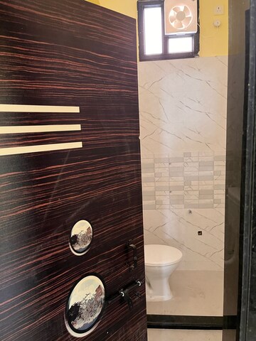 Bathroom in 2 BHK Independent House at Mowa – for Rent