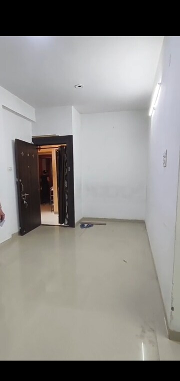 2 BHK Apartment For Rent in Bengali Square