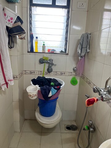 2 BHK Apartment For Rent in Kamdhenu CHS Borivali, Borivali West