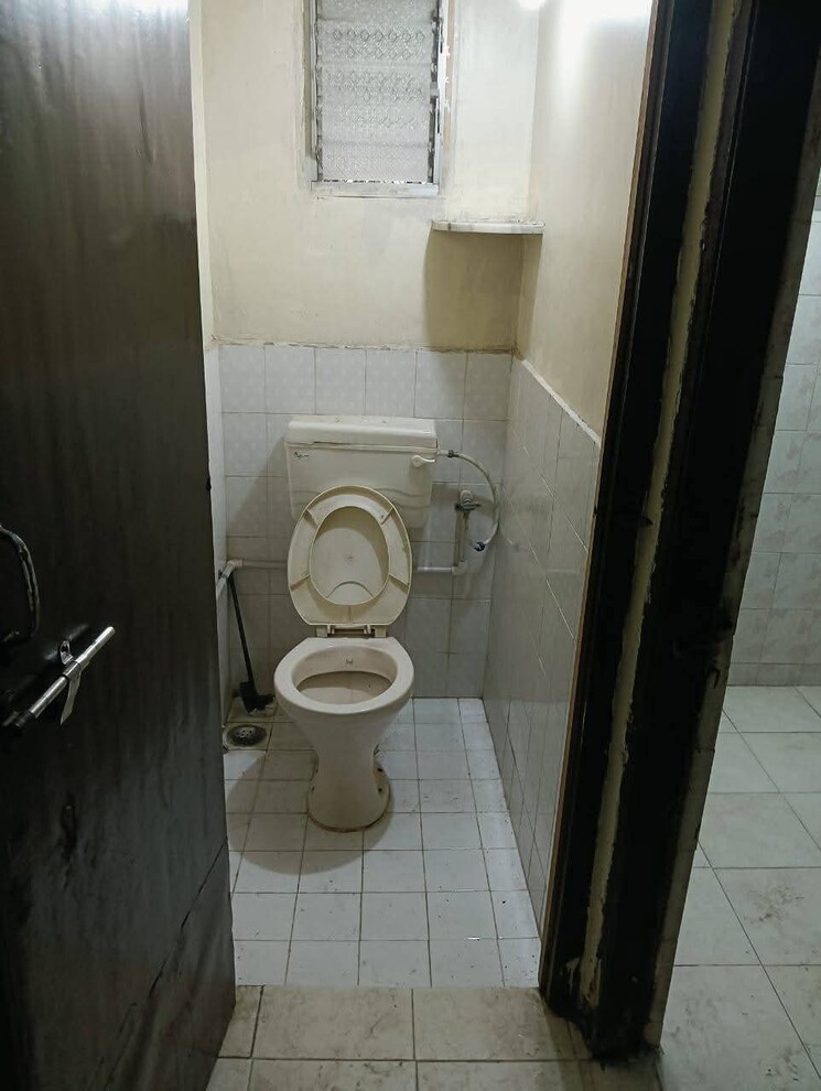 Bathroom, sai-apartment-wadgaon 2 Bedroom 1500 Sq.Ft. Apartment In Wadgaon Sheri Pune 8738340