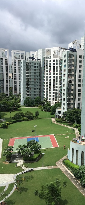 Master Bedroom in 3 BHK Apartment at Unitech The Close North, Sector 50 – for Rent