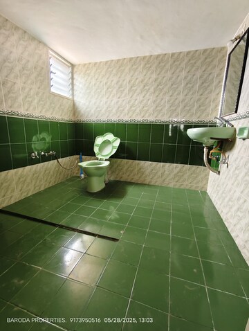 Bathroom in 4 BHK Villa at Gotri – for Rent
