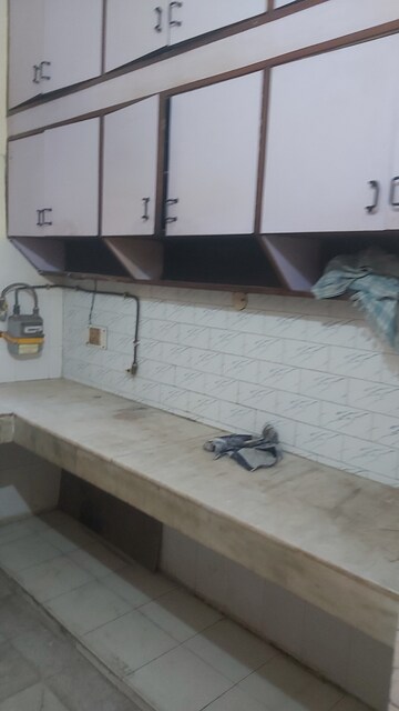 Bathroom in 1.5 BHK Apartment at Uma Cooperative Society, Mayur Vihar 1 – for Rent