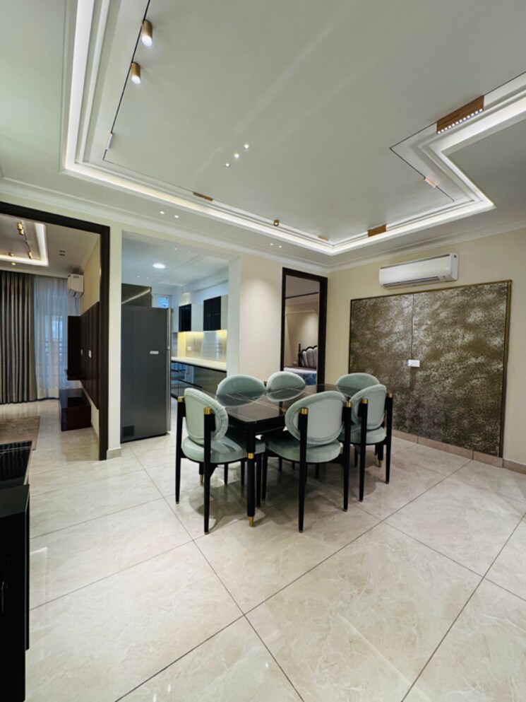 Living Room, nagla road 3 Bedroom 225 Sq.Yd. Apartment In Nagla Road Zirakpur 8738360