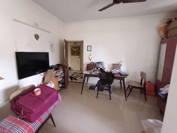 Room in 1 BHK Apartment at Kothrud – for Rent