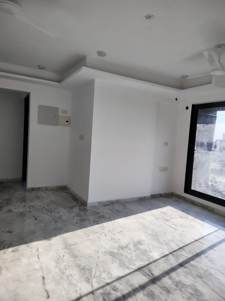 Room, dlh-dawn 2.5 Bedroom 850 Sq.Ft. Apartment In Santacruz West Mumbai 8738374