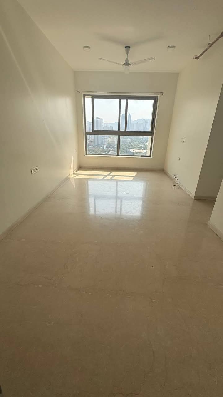 2 BHK + Pooja Room Apartment For Rent in Kalpataru Paramount A