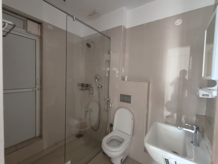 Bathroom, soham-crystal-spires 2 Bedroom 871 Sq.Ft. Apartment In Ghodbunder Road Thane 8738438
