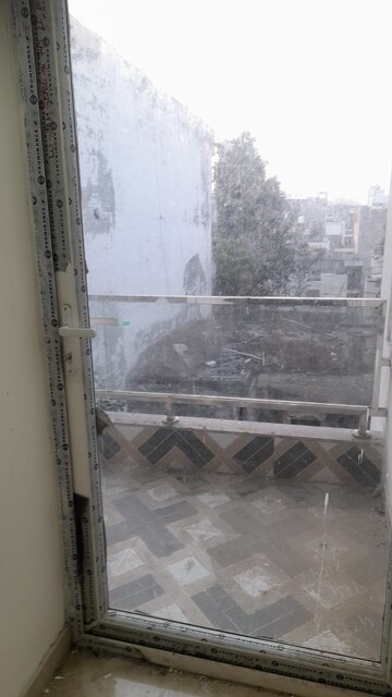 Balcony in 3 BHK Builder Floor at Faridabad Central – for Sale