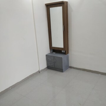 Room in 3 BHK Builder Floor at Faridabad Central – for Sale