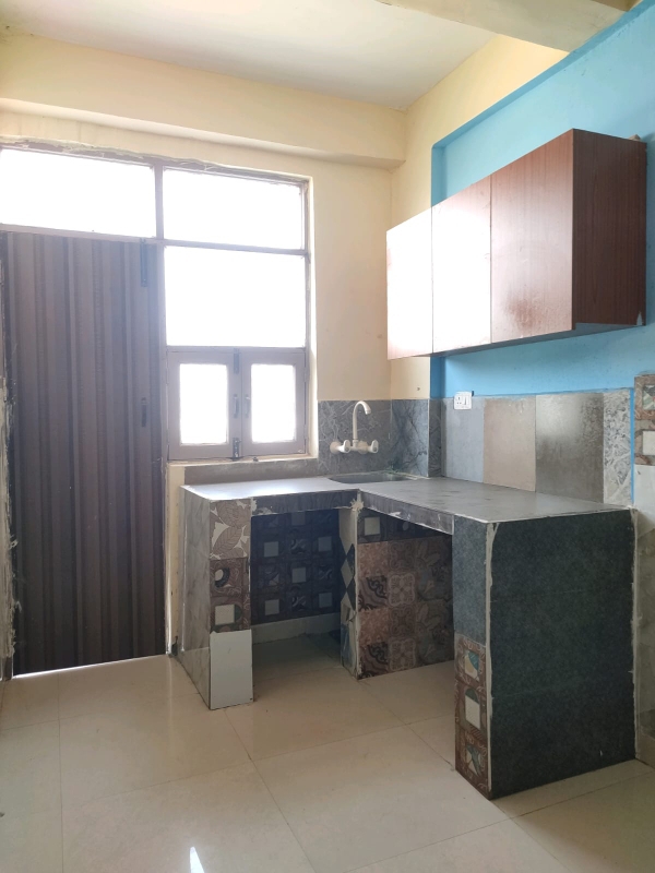 2 BHK Builder Floor For Rent in Sector 33