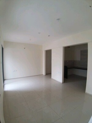 Room in 1 BHK Apartment at Mihir Amara, Wakad – for Sale