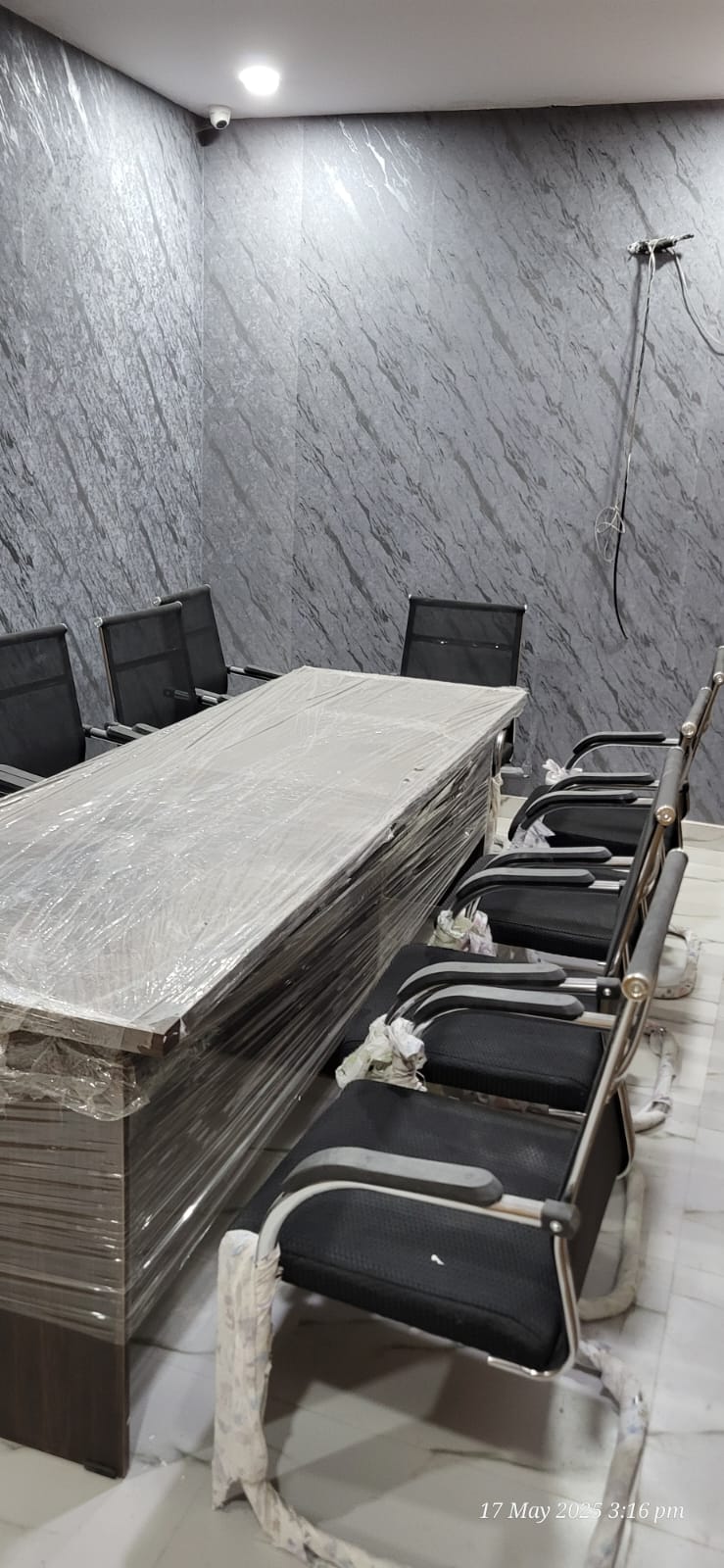 Office Space For Rent in 3000 Sqft Full Furnish co