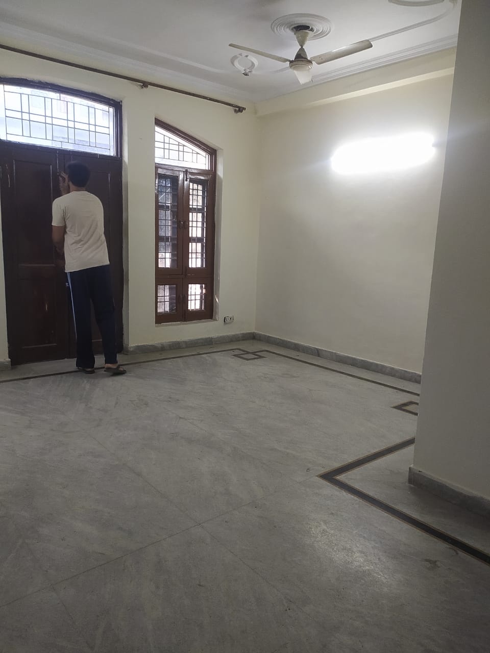 2 BHK Builder Floor For Sale in RWA Apartments Sector 27