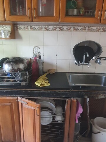 Kitchen in 4 BHK Villa at Gomti Nagar – for Rent