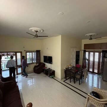 Master Bedroom in 3 BHK Builder Floor at Hsr Layout – for Rent
