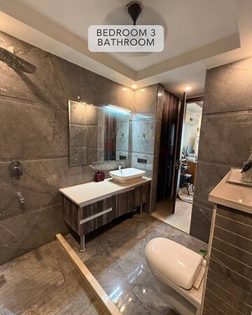 Attached Bathroom in 1.5 BHK Builder Floor at Sector 23 – for Rent