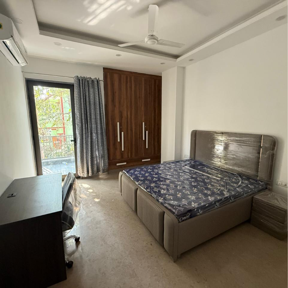 3 BHK + Servant Room Builder Floor For Rent in Shivalik 