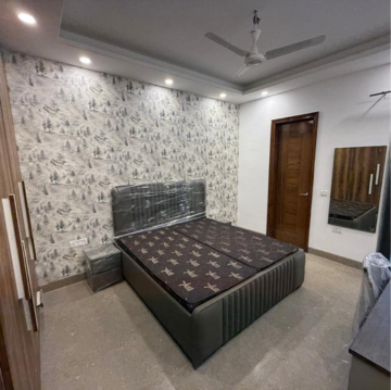 Bedroom in 3 BHK Builder Floor at Shivalik Colony – for Rent