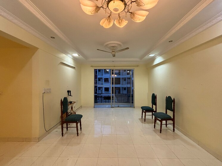 Living Room, klassik-comfort 3 Bedroom 1742 Sq.Ft. Apartment In Hsr Layout Bangalore 8738588