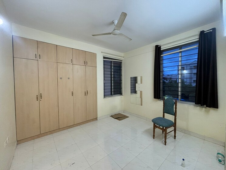 Room, klassik-comfort 3 Bedroom 1750 Sq.Ft. Apartment In Hsr Layout Bangalore 8738595