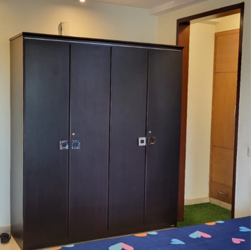 Room in 3 BHK Builder Floor at Panchsheel Enclave – for Rent